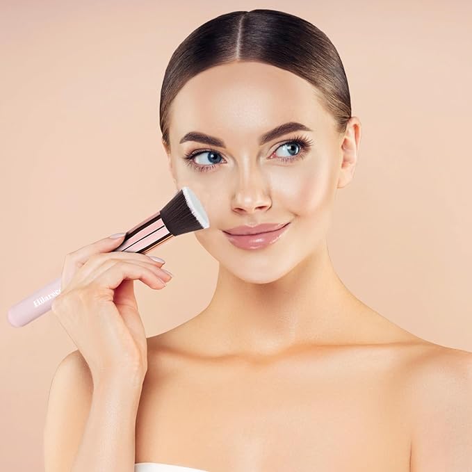 2024 New PHOERA Foundation Makeup for Mature Skin, Wrinkles Matte Natural Finish for a Flawless Complexion (N02 Nude)