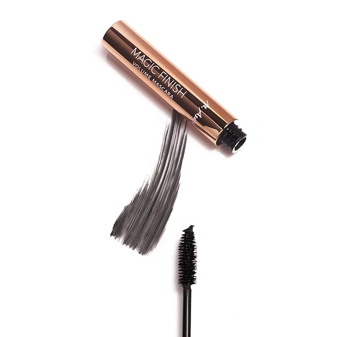 M. Asam MAGIC FINISH Gift Set With XXL Make Up Mousse (1.69 Fl Oz) 4in1 Primer, Foundation, Concealer & Powder + Mascara (0.33 Fl Oz) For XXL Volume & Intense Color With Exclusive Make Up Bag (1pc.)