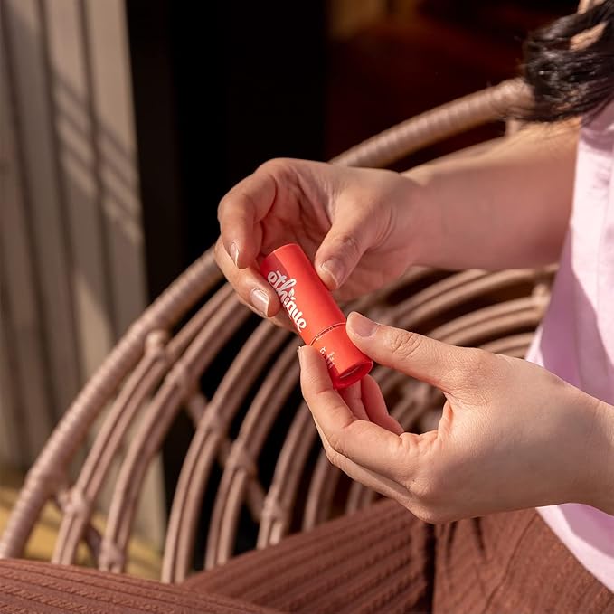 Ethique Juicy Nourishing Lip Balm - Plastic-Free, Vegan, Cruelty-Free, Eco-Friendly, 0.32 oz (Pack of 1)