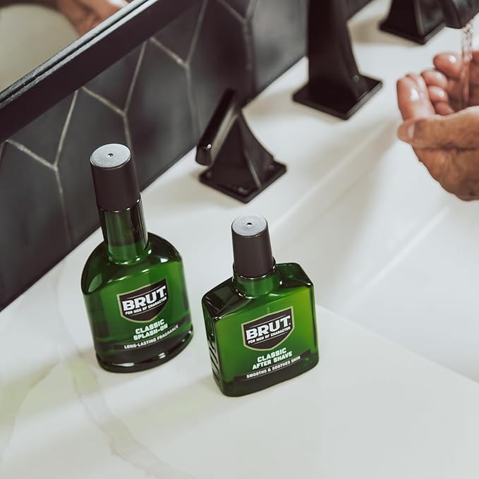 Brut Splash-On Original Fragrance - Bold, Masculine Cologne for Men - Long Lasting Mens Fragrance With Spicy Woods, Floral, and Citrus Notes - 3.5 oz