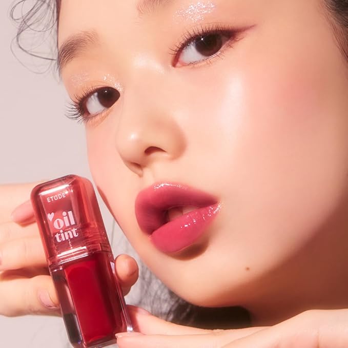 ETUDE Dear Darling Oil Tint #4 Sweet Apple 4.2g | High Moisturizing and Strong Hydrating Lip Oil/Lip Gloss | Smooth and Moist Lips | Non-Sticky Lip Oil Tint For Dry Lips | K-beauty