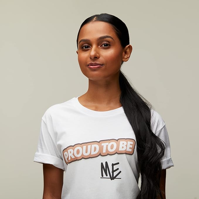 essence cosmetics Pretty Natural hydrating foundation 24h long lasting makeup 30ml (250 Cool Latte)