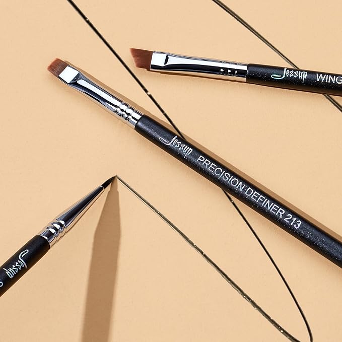 Jessup Eyeliner Brush Set, 3pcs Pro Precision Eyeliner Brushes Fine Point Angled Thin Gel Liquid Flat Winged Eye Liner Brush, Black T346