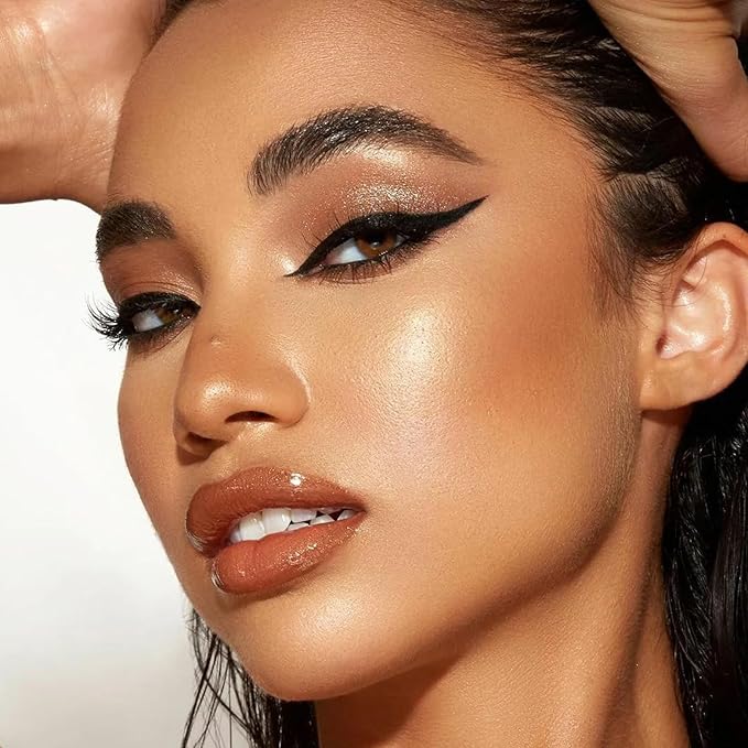 Boobeen Blush and Highlighter Palette- 4-color Metallic Shimmer Shadow Powder, Illuminator Makeup Set for Shading, Highlighting & Defining the Face