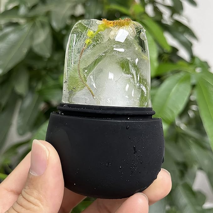 Ice Face Roller, Joyeee Silicone Ice Roller For Face and Eyes Puffiness Relief Reusable Face Ice Cubes Migraine Pain Relief Facial Ice Mold Skincare Tools Gifts for Women Beauty