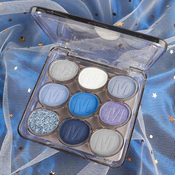9 Colors Blue Silver Matte Shimmer Eyeshadow Palette for Eye Makeup,High Pigmented White Gray Eye Shadow Primers Powder Palet de sombras de ojos