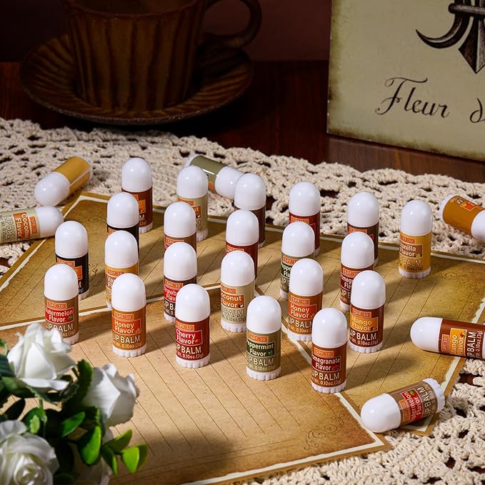 100 Pcs Mini Sunscreen Lip Balms Bulk SPF 30 Lip Balm Sticks Favors with Sunscreen SPF Employee Staff Appreciation Gifts Bulk Team Coworkers Christmas Party Gifts for Travel Beach
