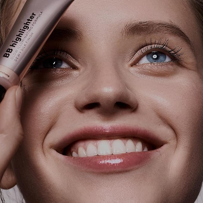 Lamel Dewy Cream BB Highlighter - Lightweight, Buildable and Luxuriously Glossy with Radiant, Natural-looking, Non-Greasy, Moisturizing, and Long-Lasting Formula for Flawless, Skin-Brightening - 401